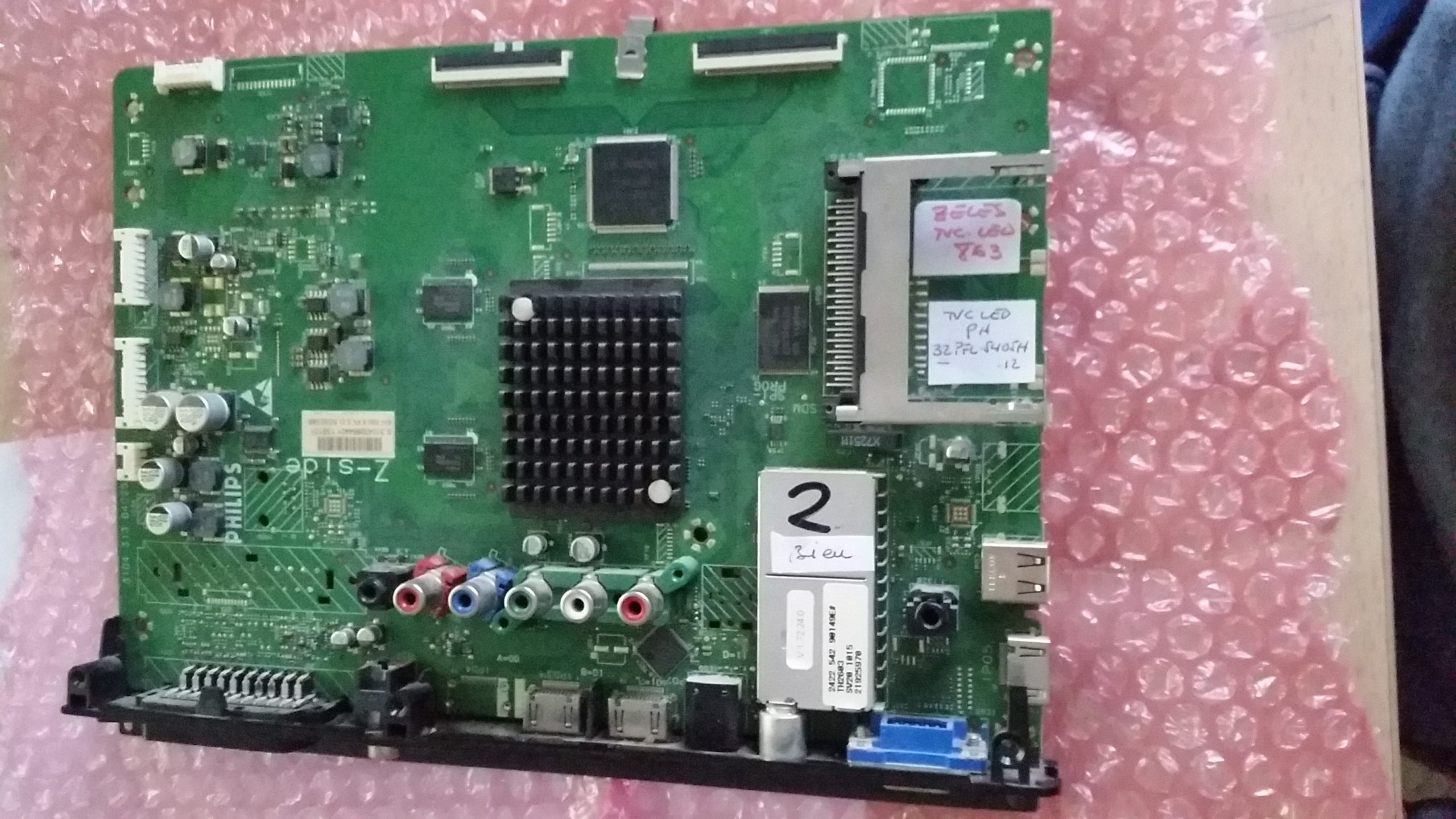 CARTE MERE TV Philips 32PFL7762D/12 EUR 28,99 - FR